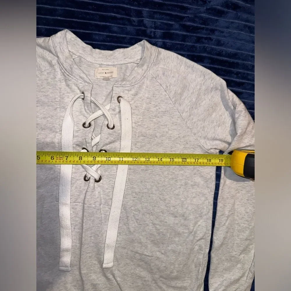 Lucky brand lace up Sweatshirt grey size small woman’s juniors
